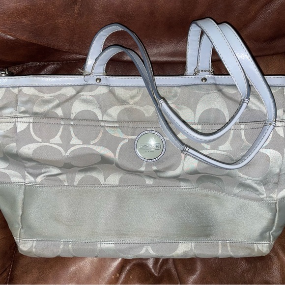 Authentic Coach Diaper bag - Picture 1 of 5